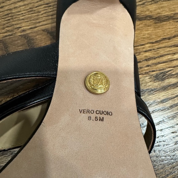 Veronica Beard - Alanis Leather Sandal - Picture 3 of 4